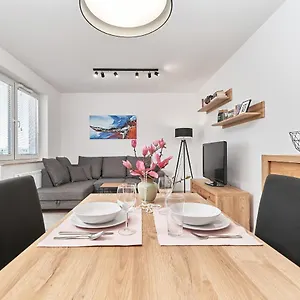  Apartmán Exclusive Teczowa With Underground Parking By Renters