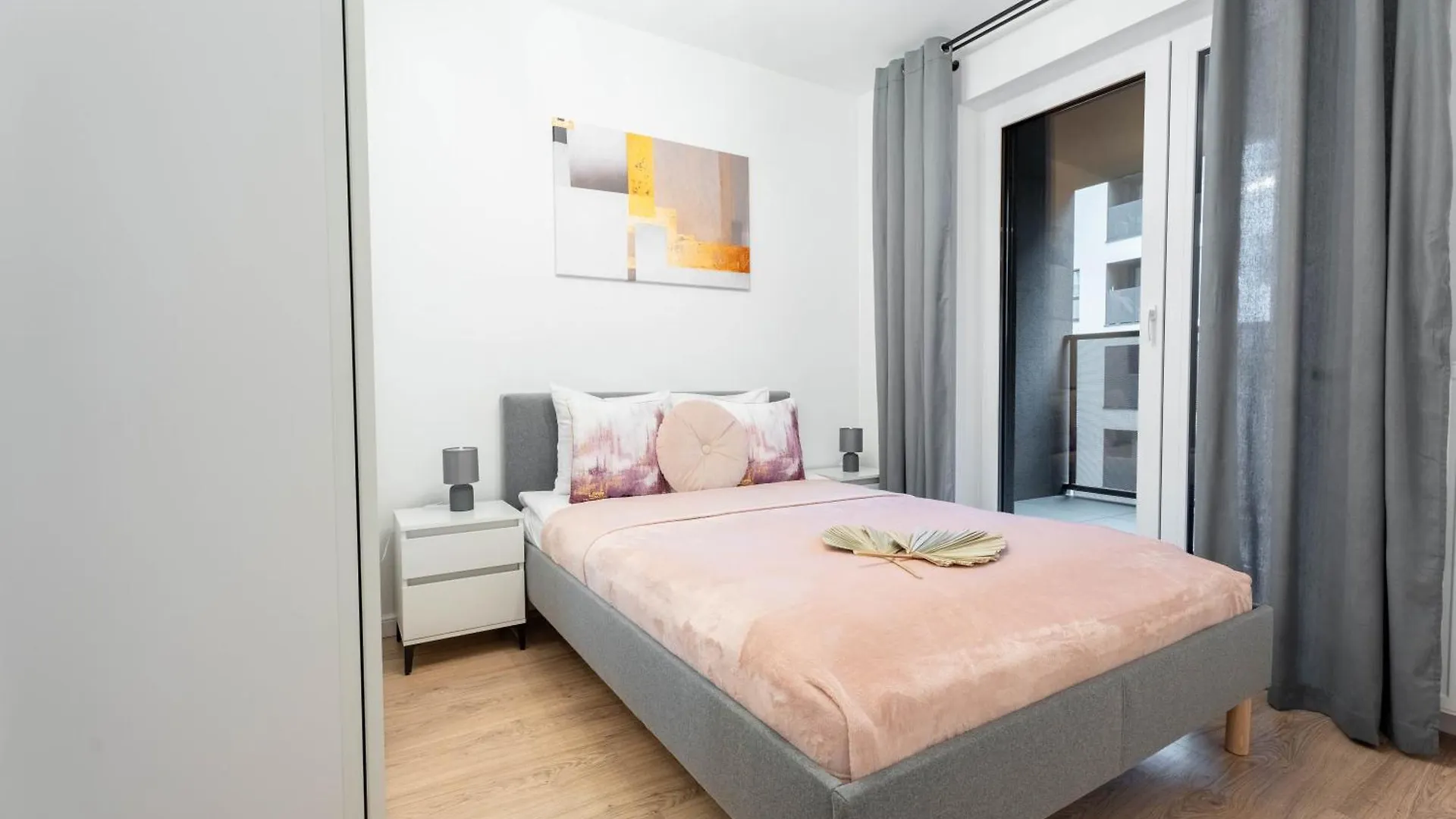 Pure Rental Premium Apartments Wroclaw Aparthotel