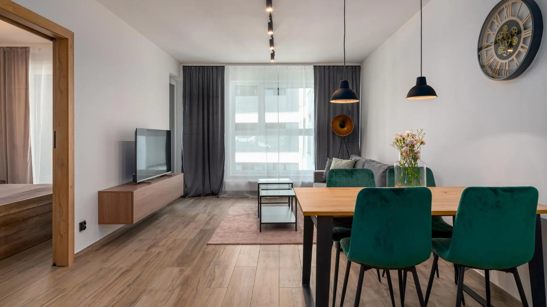 Pure Rental Premium Apartments Wroclaw