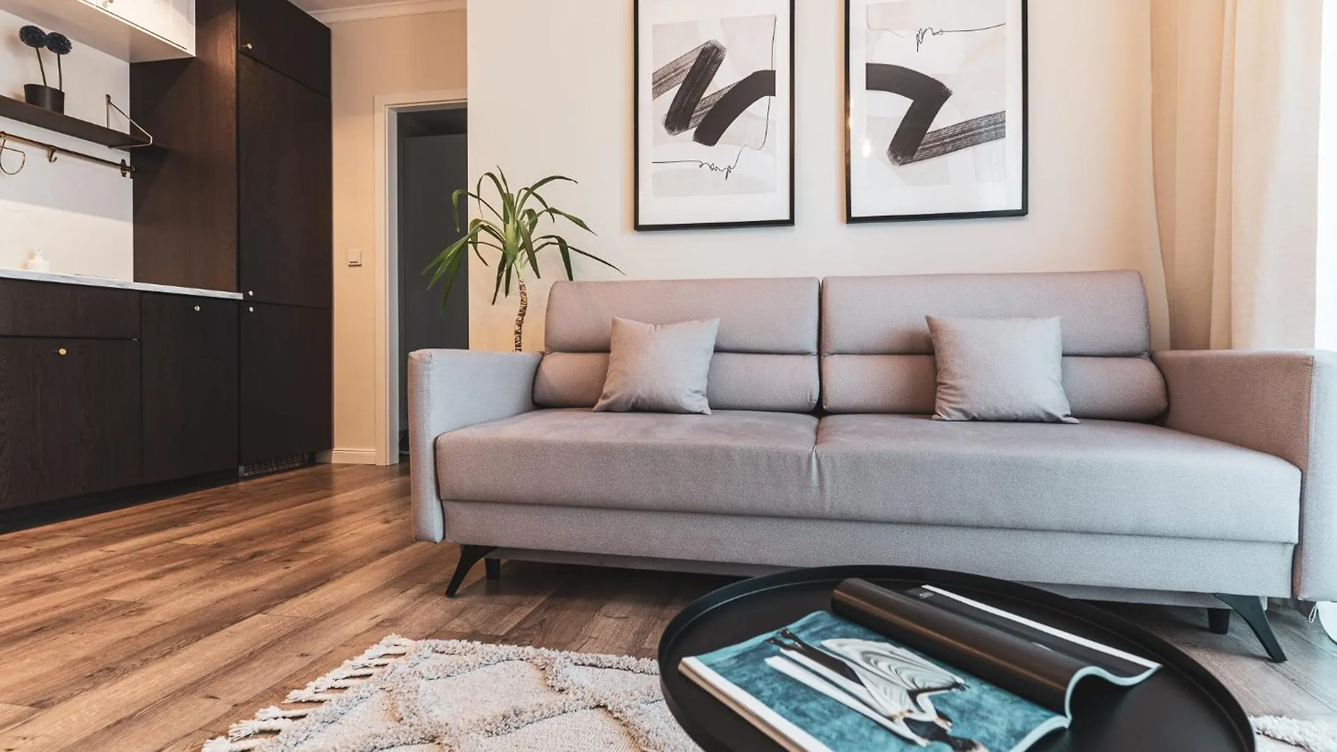 Pure Rental Premium Apartments Wroclaw